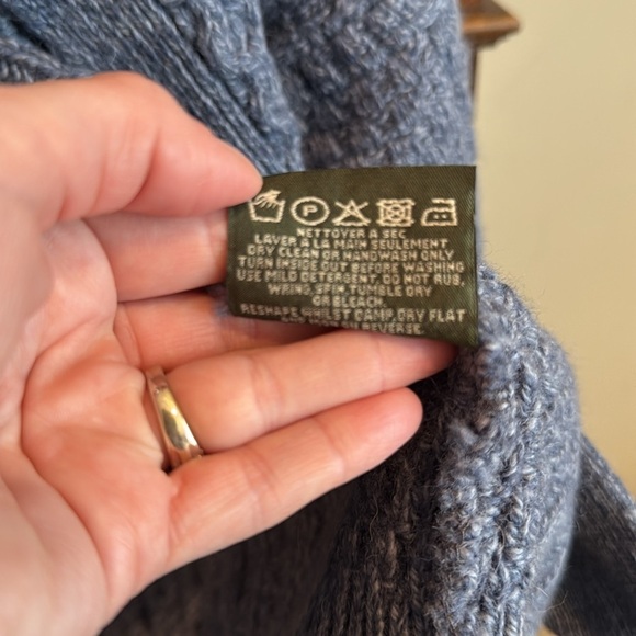 Aran sweater market Irish wool blue chunky knit cardigan sweater XL runs small - Picture 9 of 16